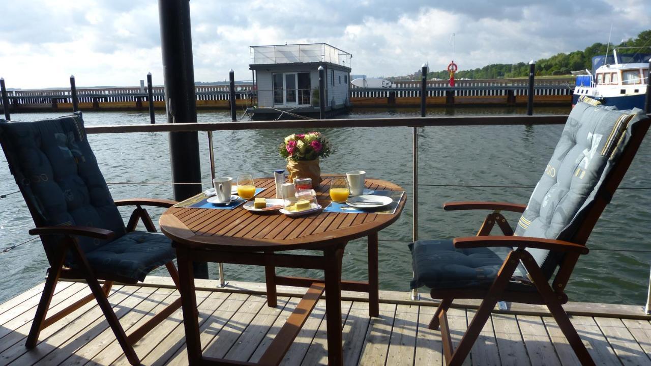 Hotel Hausboot Harmonie Stralsund Exteriér fotografie